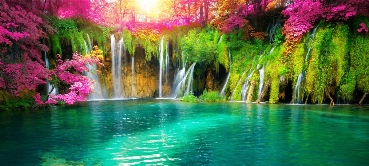 Фотошпалери водоспад має чисту воду і виглядає як райський куточок